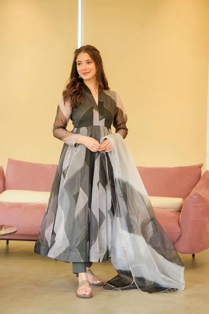 Gray Tabby Organza Zigzag Position Foil Work Gown
