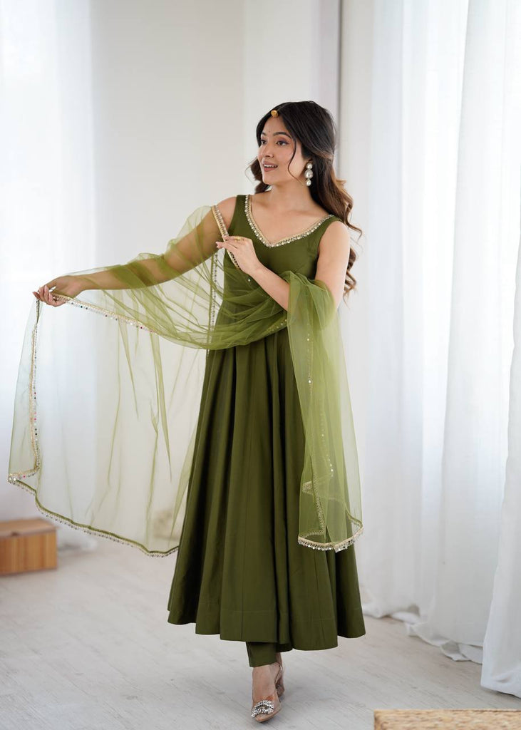 Mehendi Green Soft Organza Silk Gown With Dupatta