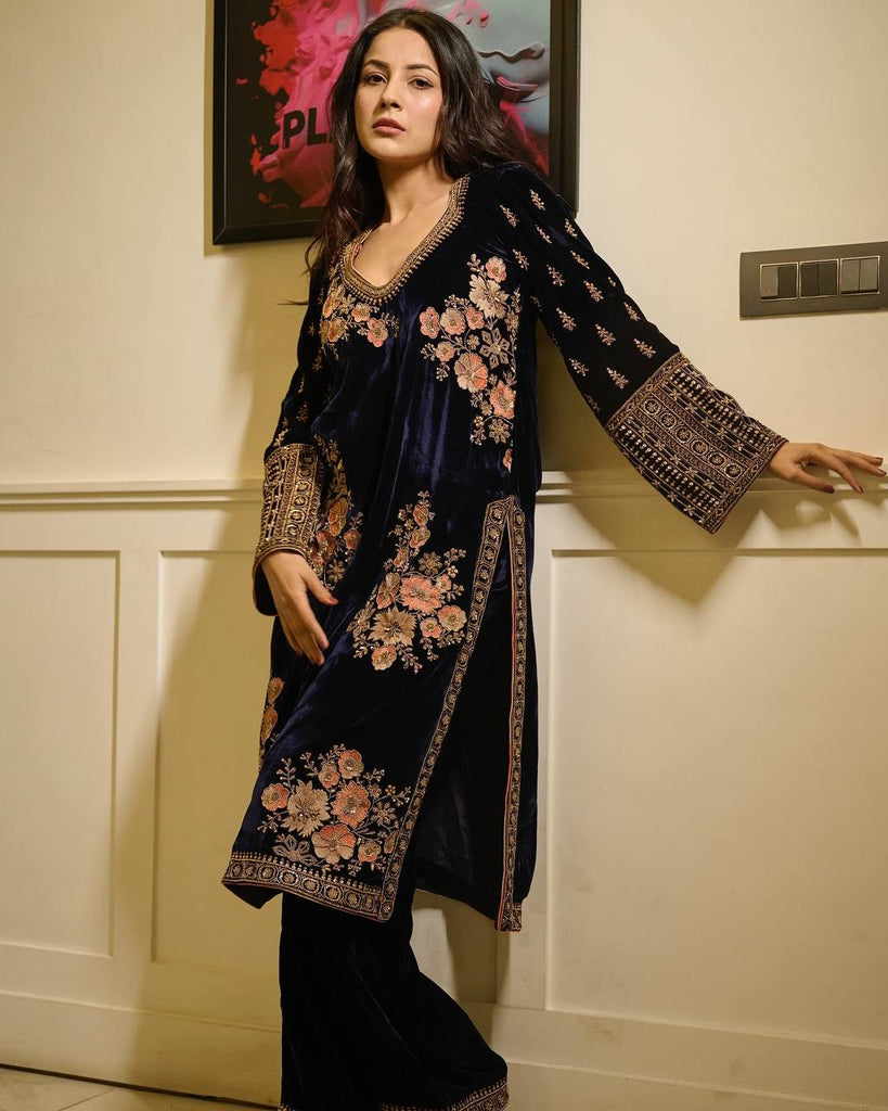 Navy Blue Viscose Velvet Thread Work Salwar Suit
